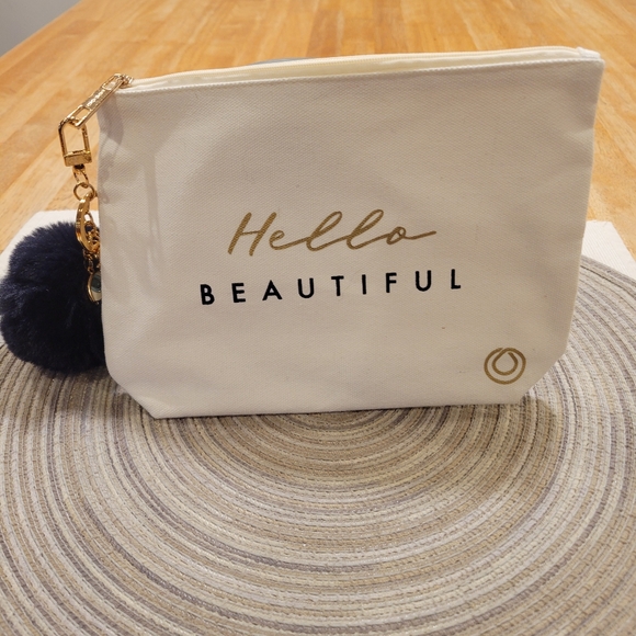 🔆NWOT~ HELLO BEAUTIFUL COSMETIC BAG - Picture 2 of 7